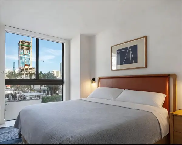 11 NE 6th #1210, Miami, FL 33132