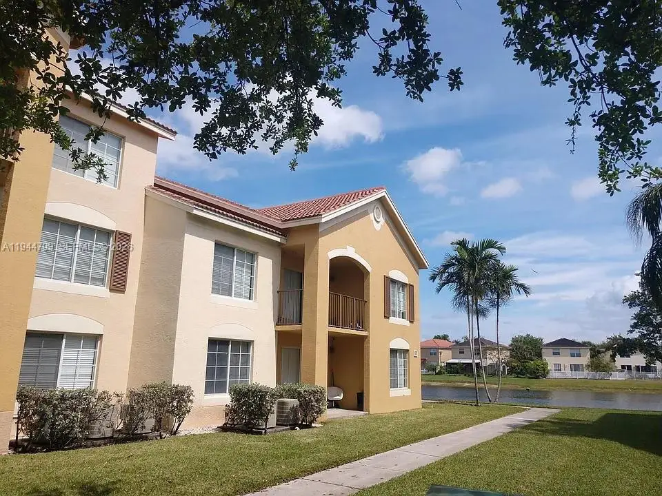 Address Withheld By Seller, Pompano Beach, FL 33409 - #1
