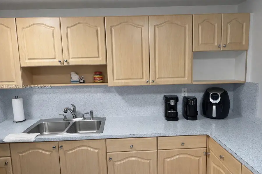 10090 NW 80th Ct #1540, Hialeah Gardens, FL 33016 - Image #3