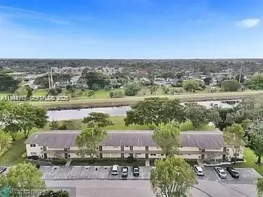 7610 NW 1st St #208, Margate, FL 33063