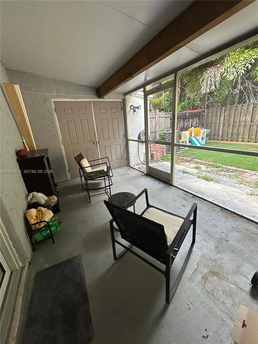 7402 NW 75th St, Tamarac, FL 33321 - Image #1