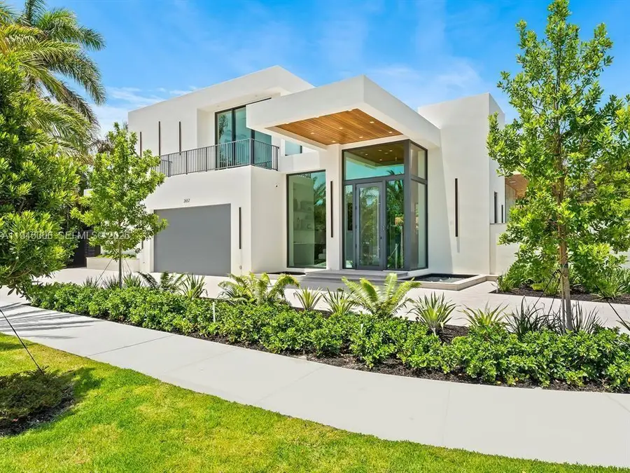 2657 NE 34th St, Fort Lauderdale, FL 33306 - Image #3