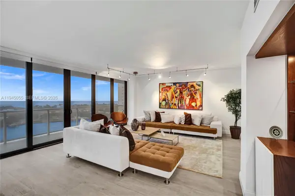 20281 E Country Club Dr #1002, Aventura, FL 33180