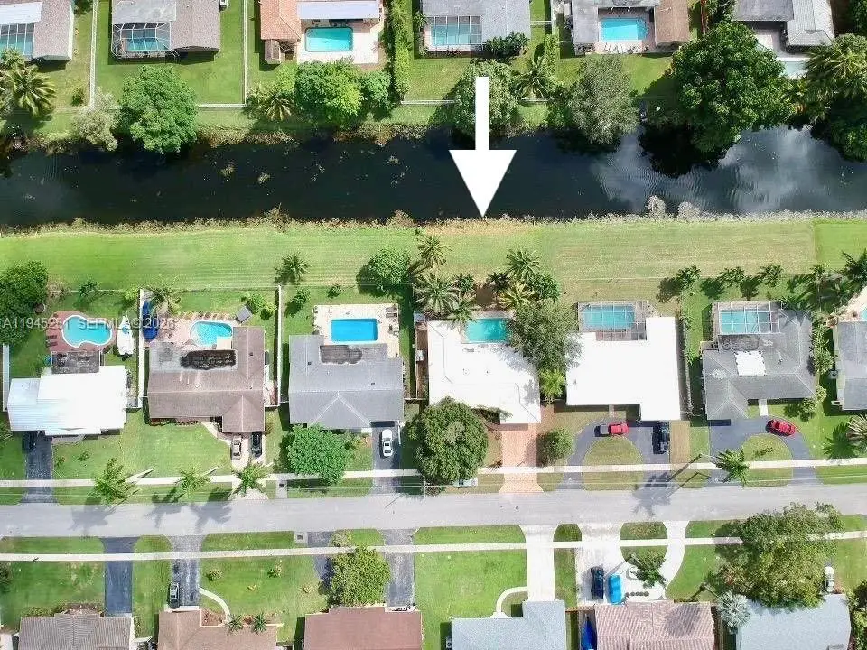 7470 NW 10th Ct, Plantation, FL 33313 - Image #1
