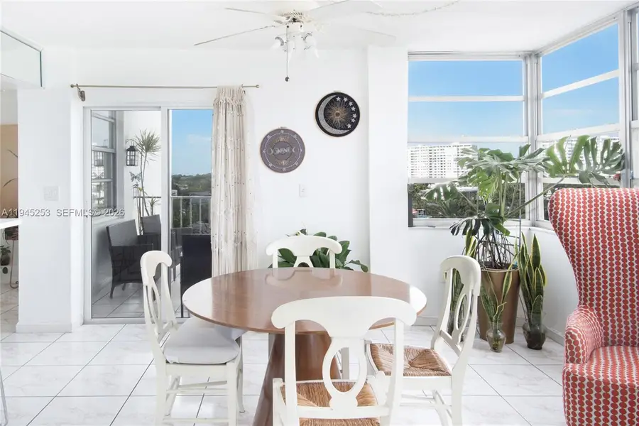 11930 N Bayshore Dr #609, North Miami, FL 33181 - Image #3