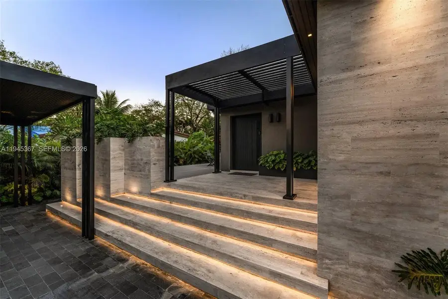 3522 William Avenue, Miami, FL 33133 - #2