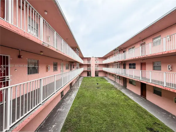 19761 SW 114th Ave #338, Miami, FL 33157