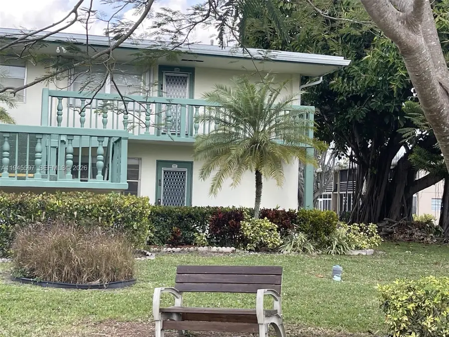 97 E Upminster E #154, Deerfield Beach, FL 33442 - Image #2
