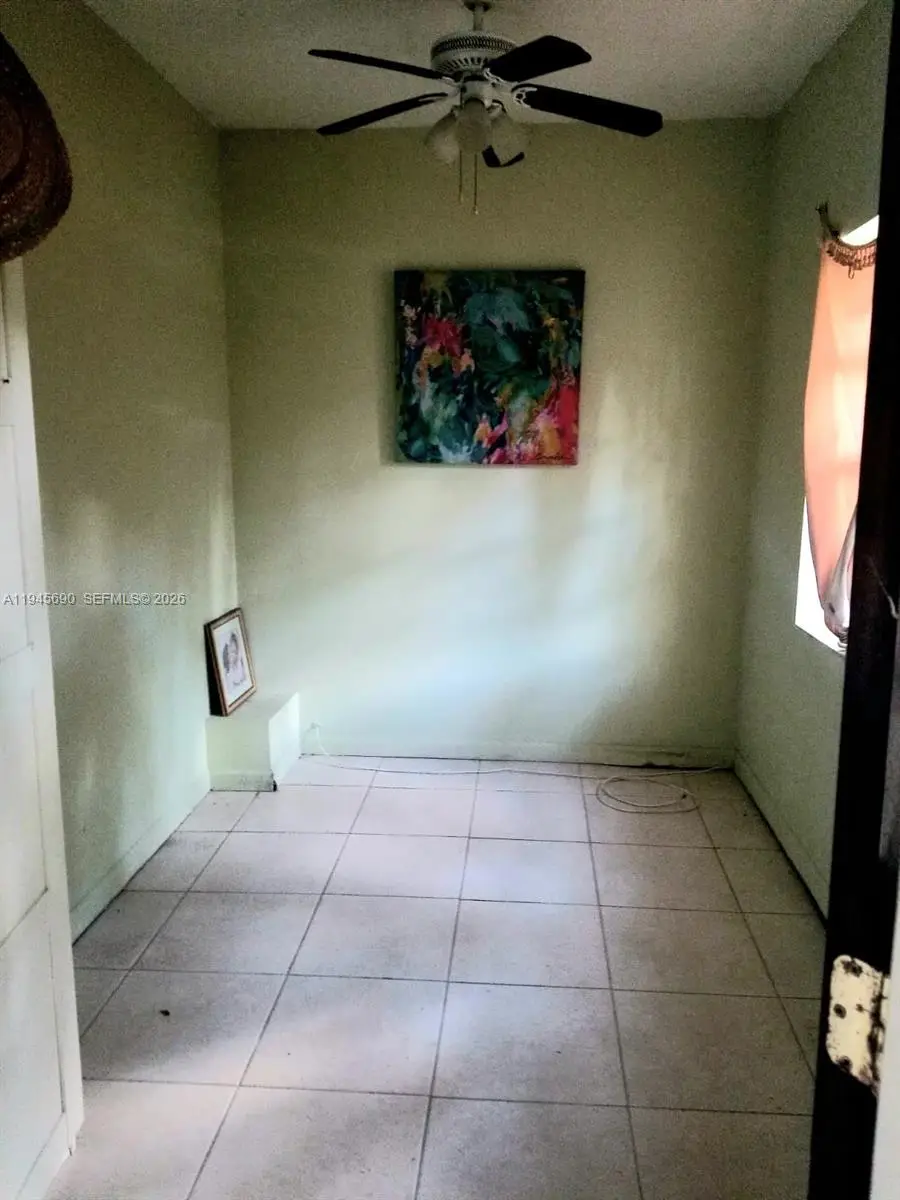 1245 NW 7th Ct, Miami, FL 33136 - Image #3