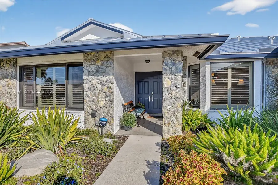 9943 Majorca Pl, Boca Raton, FL 33434 - Image #2