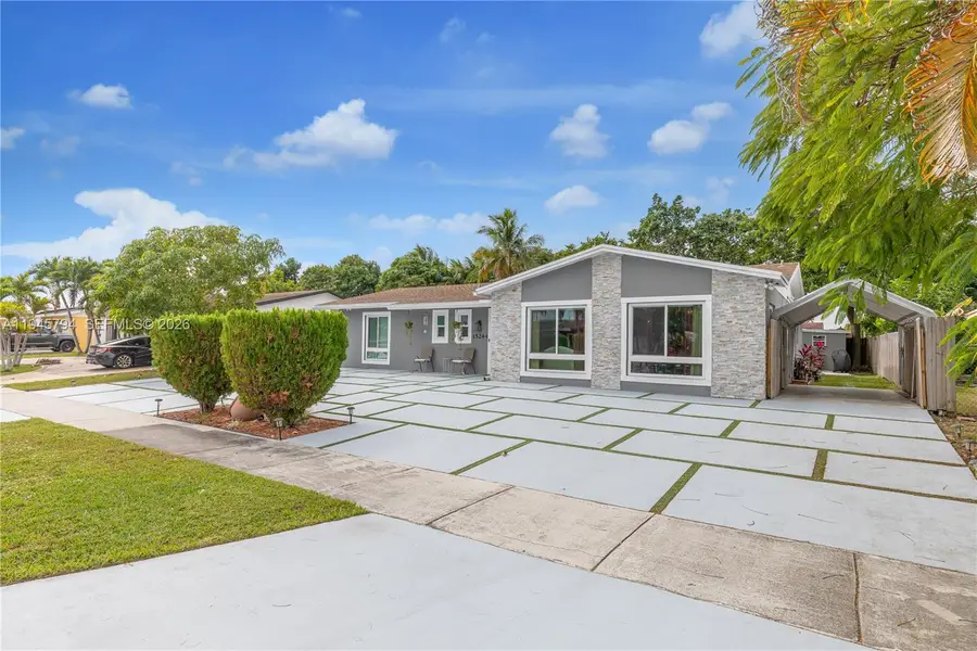 15244 SW 108th Ct, Miami, FL 33157 - Image #2