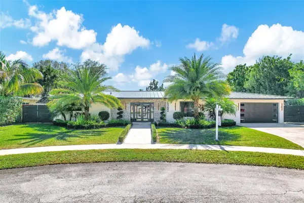 6980 NW 6th Ct, Plantation, FL 33317