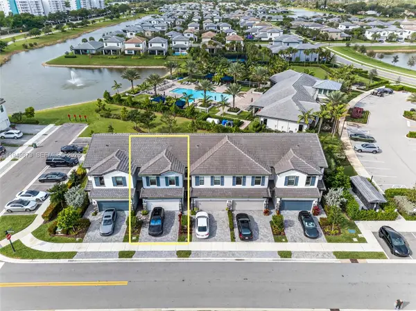 4409 W Appleton Cir W, Oakland Park, FL 33309