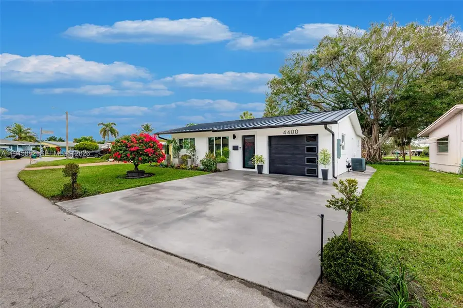 4400 NW 45th Ct, Tamarac, FL 33319 - Image #3