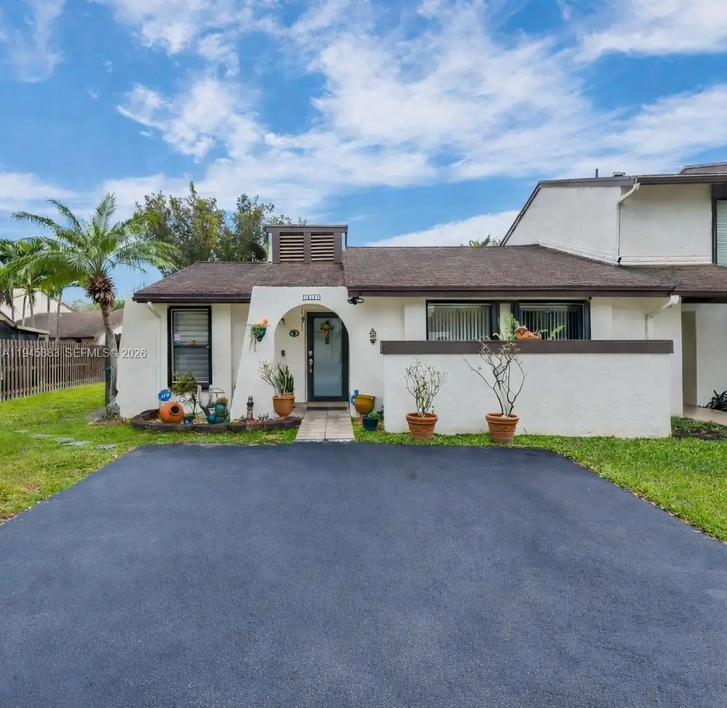 12736 SW 68th Ln, Miami, FL 33183 - #1