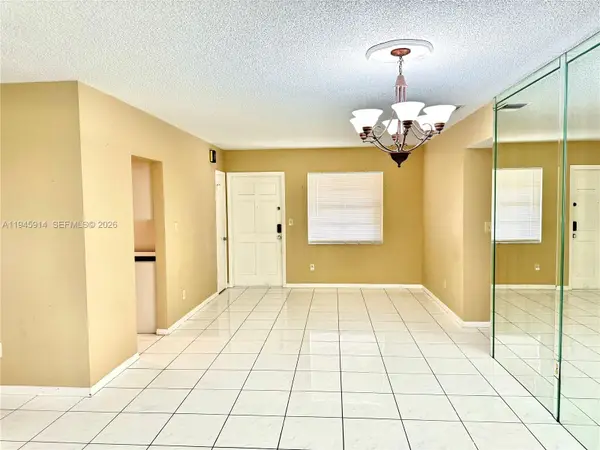 2500 SW 81st Ave #401, Davie, FL 33324