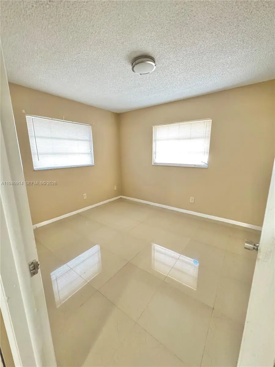 2500 SW 81st Ave #401, Davie, FL 33324 - Image #3