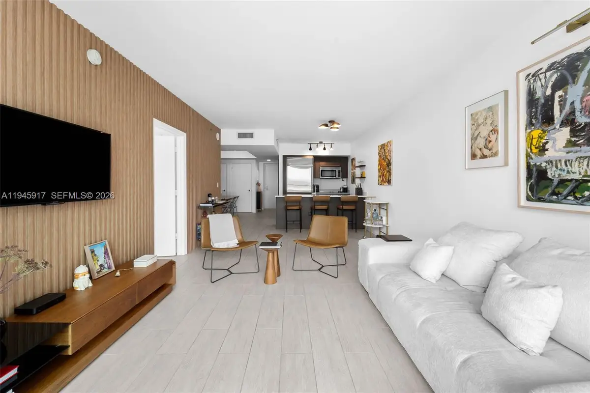 55 SE 6th St #2600, Miami, FL 33131 - Image #1