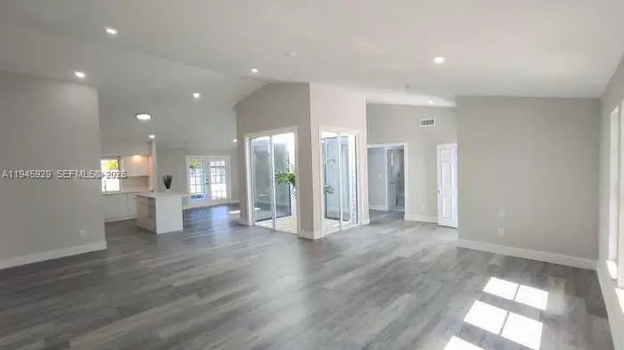 333 NE Greenbrier Ave, Port Saint Lucie, FL 34983 - #2