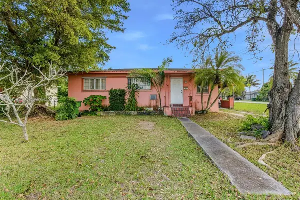 544 NW 12th St, Homestead, FL 33030