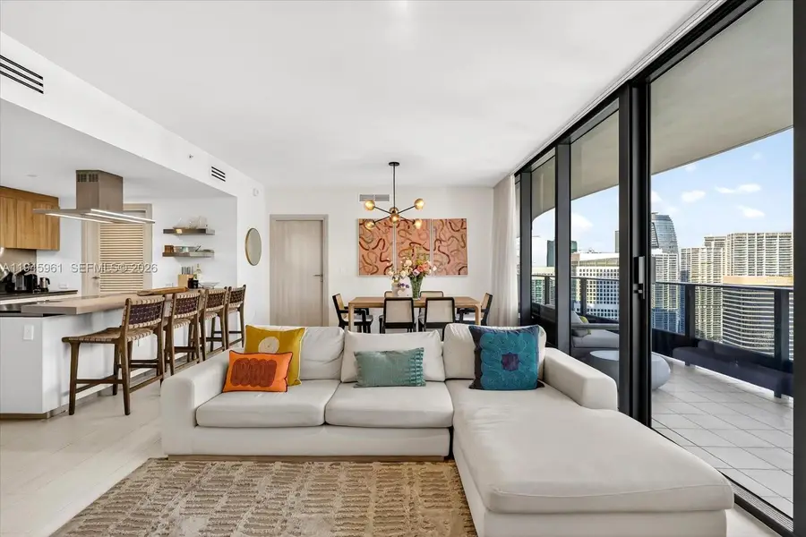 1000 Brickell Plaza #4809, Miami, FL 33131 - Image #2