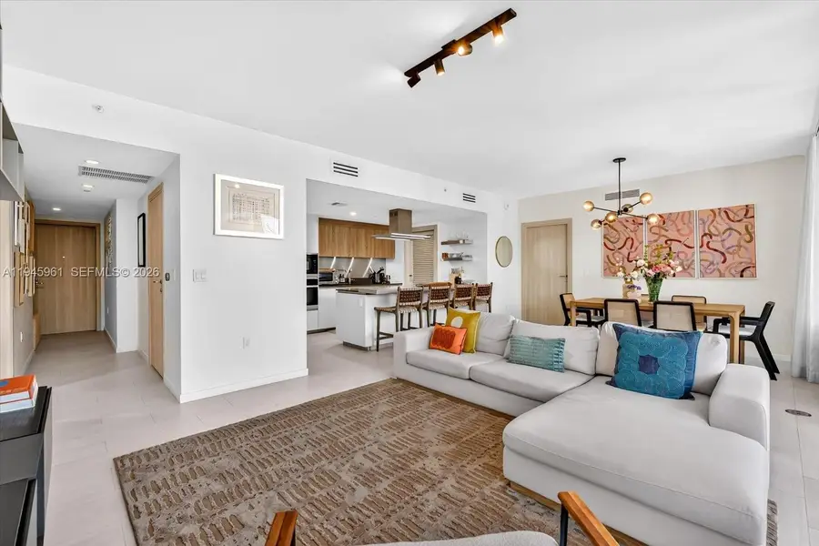 1000 Brickell Plaza #4809, Miami, FL 33131 - Image #3