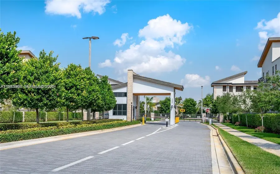 10401 NW 82nd St #6, Doral, FL 33178 - Image #2