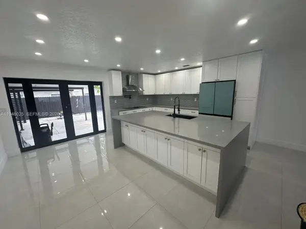 5150 E 9th Ln, Hialeah, FL 33013