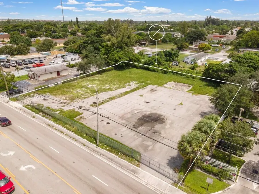 2217 NW 19th St, Fort Lauderdale, FL 33311 - Image #3