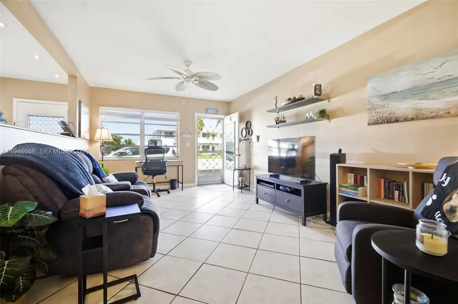 52 NE 204th St #6, Miami Gardens, FL 33179 - #3