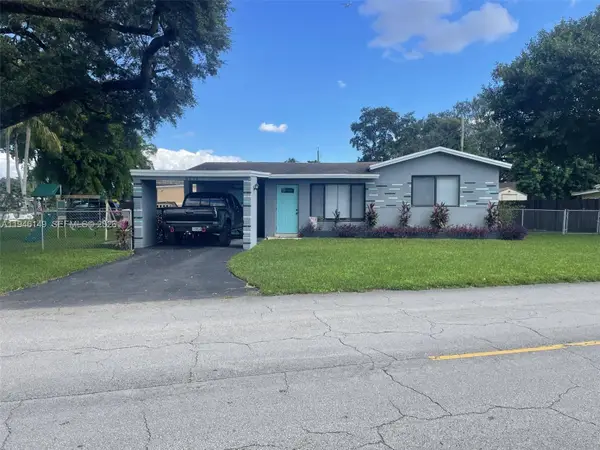 6852 SW 11th St, Pembroke Pines, FL 33023