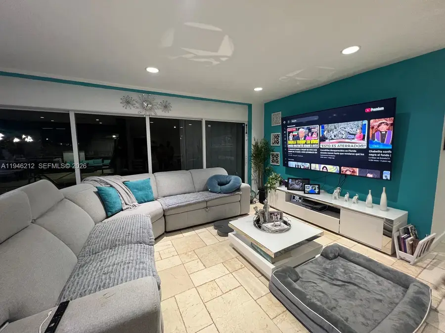 4335 SW 98th Ct, Miami, FL 33165 - Image #3