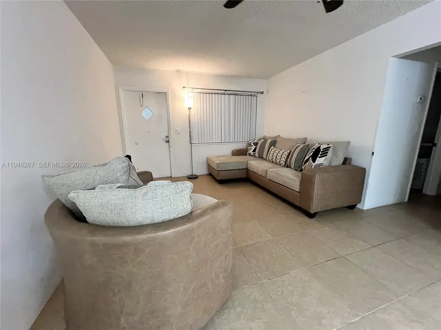 2702 Pierce St #5, Hollywood, FL 33020 - #3