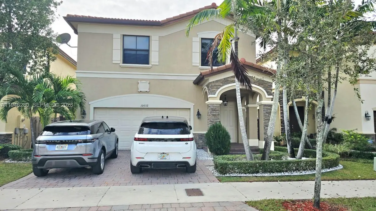 10032 NW 87th Ter, Doral, FL 33178 - Image #1