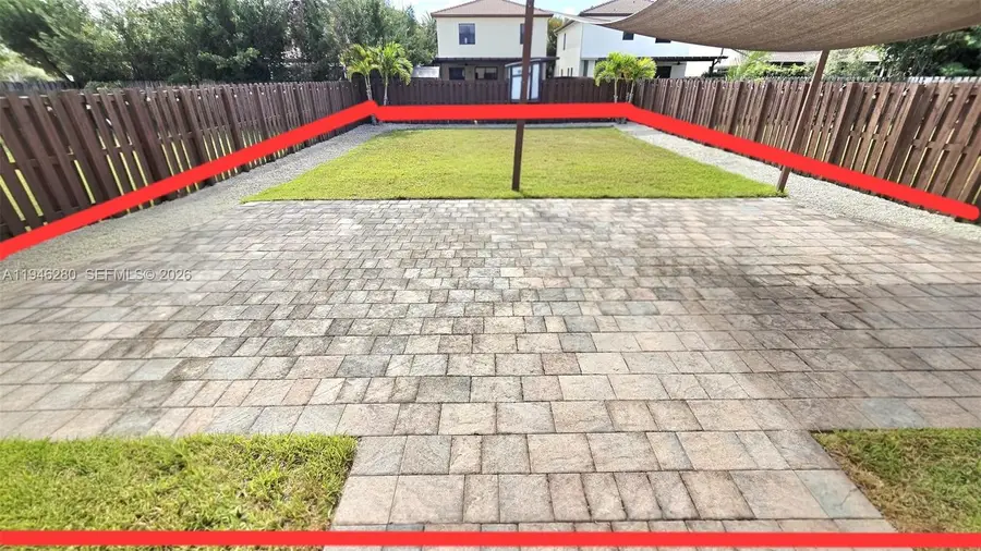 10032 NW 87th Ter, Doral, FL 33178 - Image #2