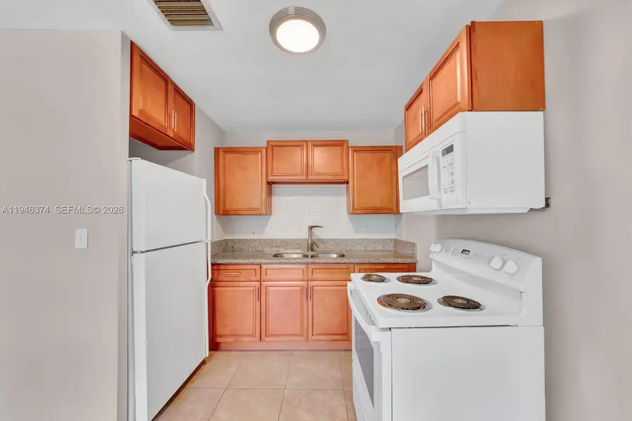 2610 Riverland Dr, Fort Lauderdale, FL 33312 - Image #2