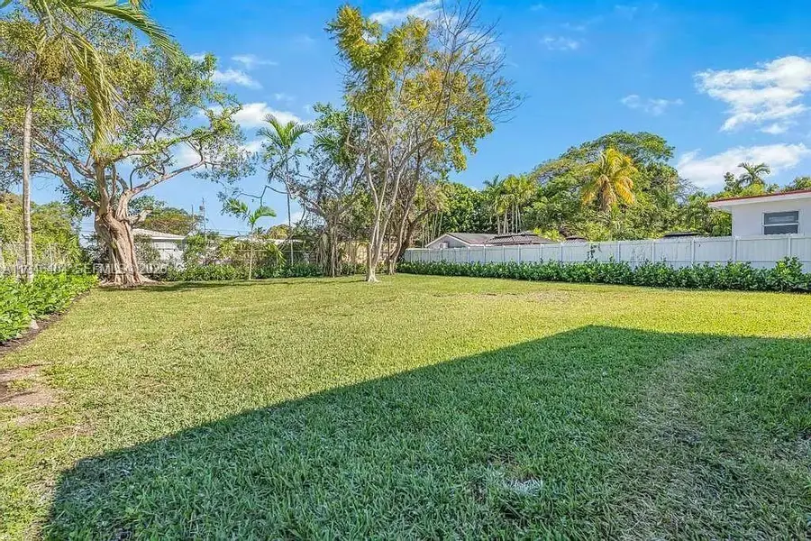 6365 SW 30th St, Miami, FL 33155 - Image #3
