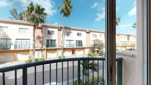 2107 SE 10th Ave #831, Fort Lauderdale, FL 33316