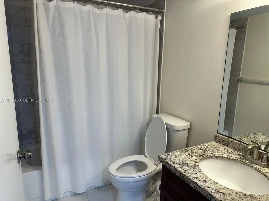 2240 N Cypress Bend Dr #805, Pompano Beach, FL 33069 - Image #2