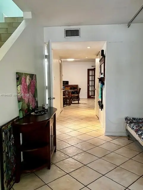 13503 NE 23rd Pl, North Miami, FL 33181 - Image #2