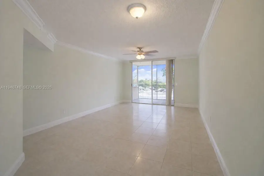8343 Lake Dr #207, Doral, FL 33166 - Image #2