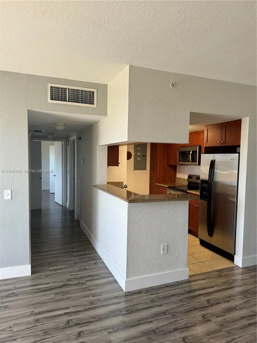 36 NW 6th Ave #1106, Miami, FL 33128 - #2