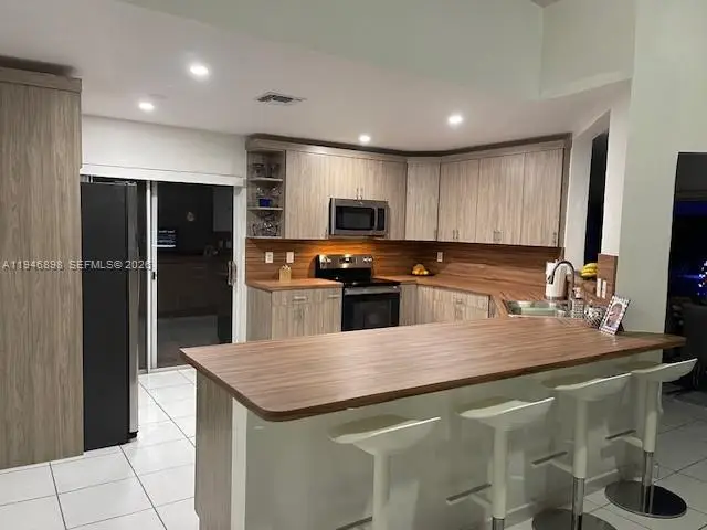 600 SE 25th Ln, Homestead, FL 33033 - Image #3