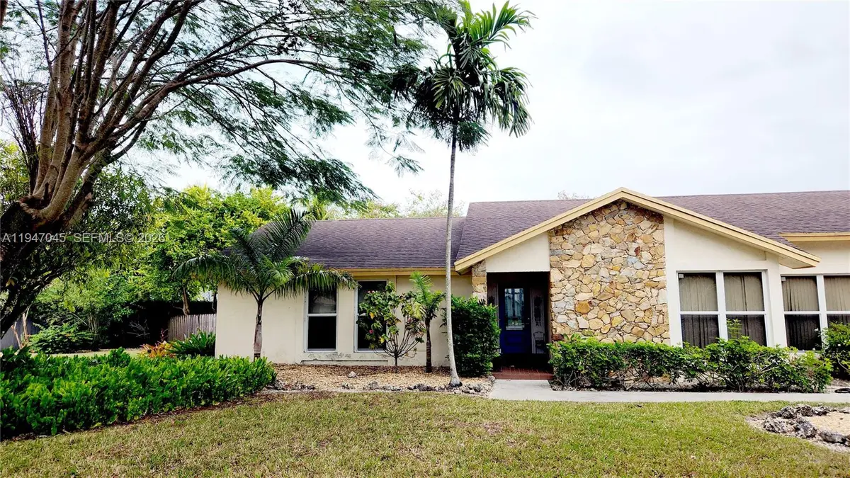 15151 SW 166th St, Miami, FL 33187 - Image #1