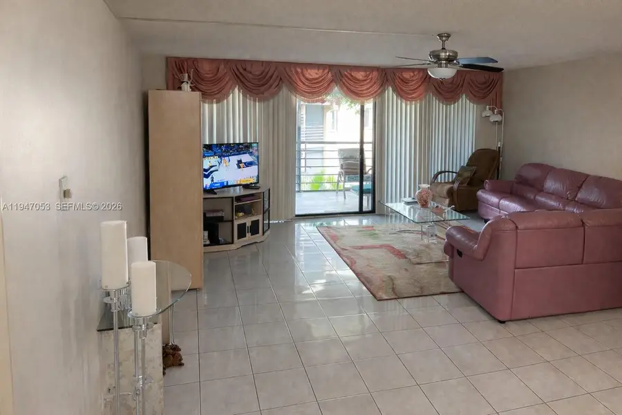 20851 San Simeon Way #202, Miami, FL 33179 - Image #3