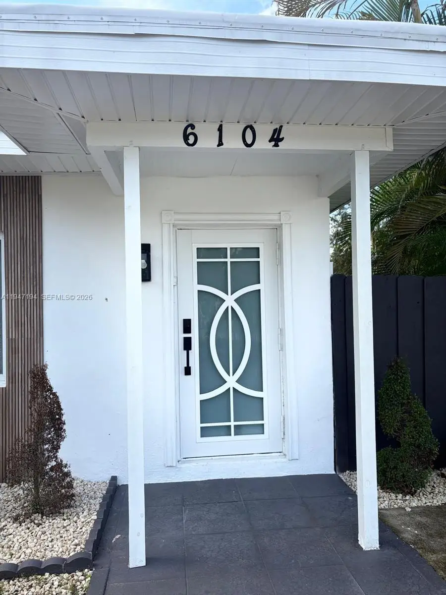 6104 SW 33rd St, Miramar, FL 33023 - #3