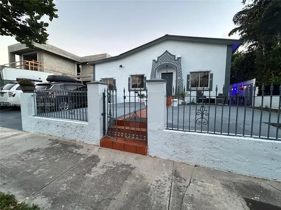 1352 SW 16th St, Miami, FL 33145 - Image #3