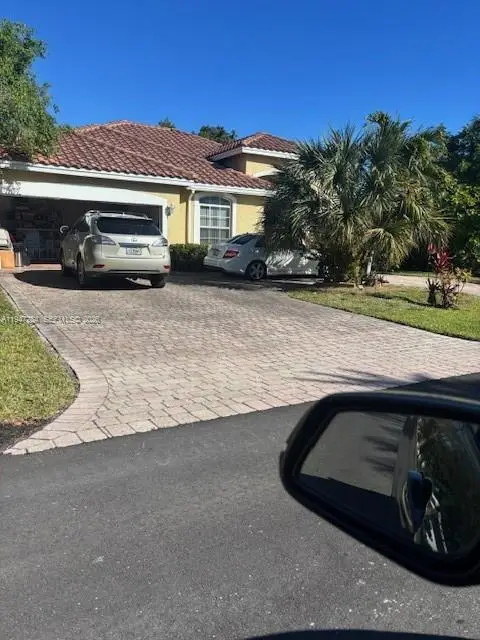 2501 NE 22nd St, Pompano Beach, FL 33062 - Image #3