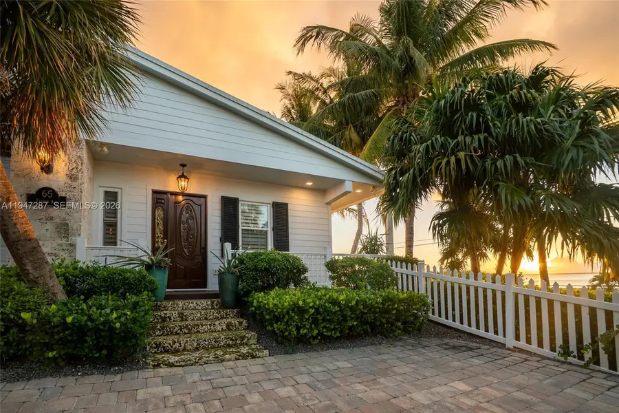 65 Tarpon Ave, Key Largo, FL 33037 - Image #2