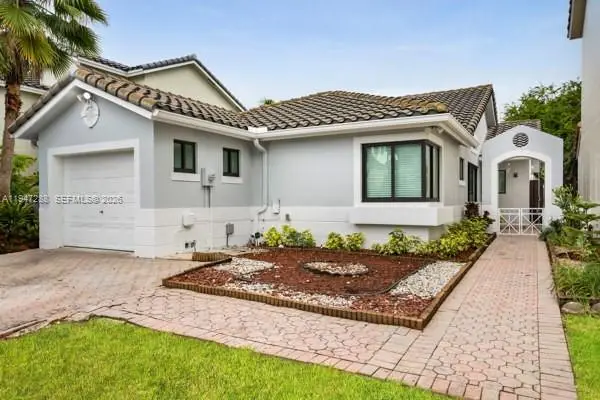 4917 SW 154th Ave, Miami, FL 33185 - #3